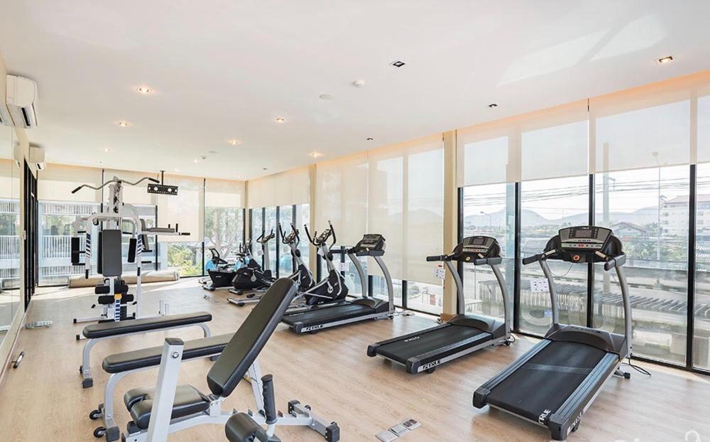 Lumpini Parkbeach Pattaya Pool View Джомтиен Бийч Екстериор снимка